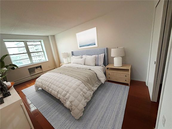 3rd image of 221 Beach 80th St APT 4B