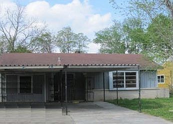1st image of 713 Avenue J