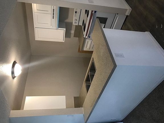 5th image of 13602 Mar Vista St APT 08