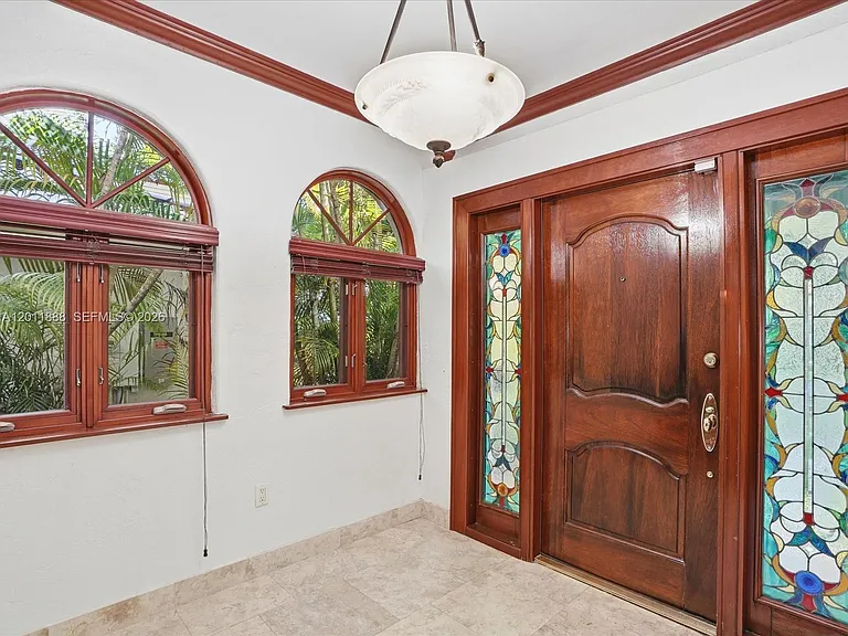 1137 Asturia Ave — Photo 22
