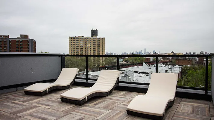 Rented by Nooklyn NYC LLC | media 19