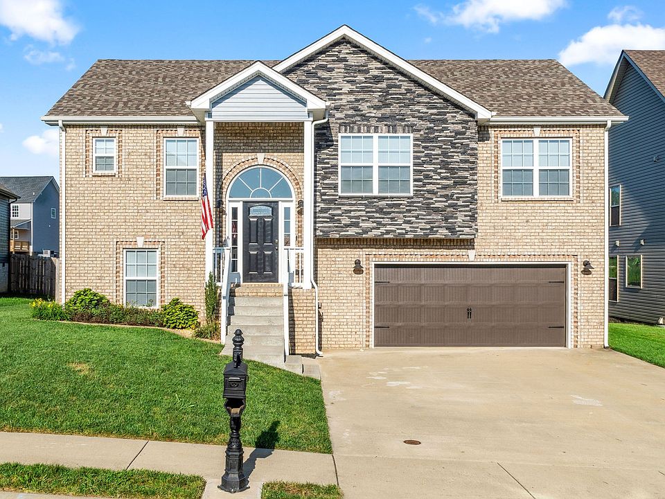 1st image of 1124 Hilliard Ln