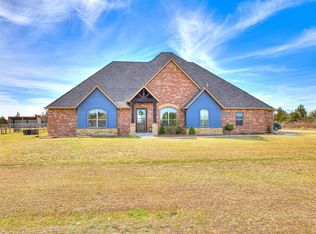 761 Cabin Rd, Harrah, OK 73045