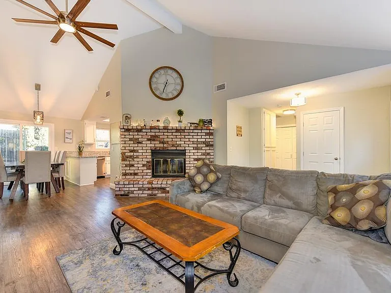 8313 Crossoak Way — Photo 14