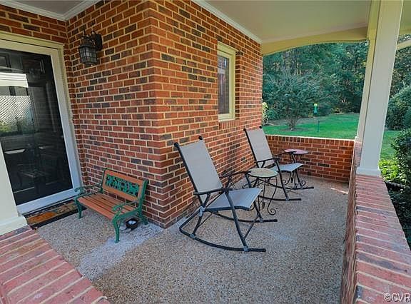 3rd image of 3142 Lake Village Dr #3142