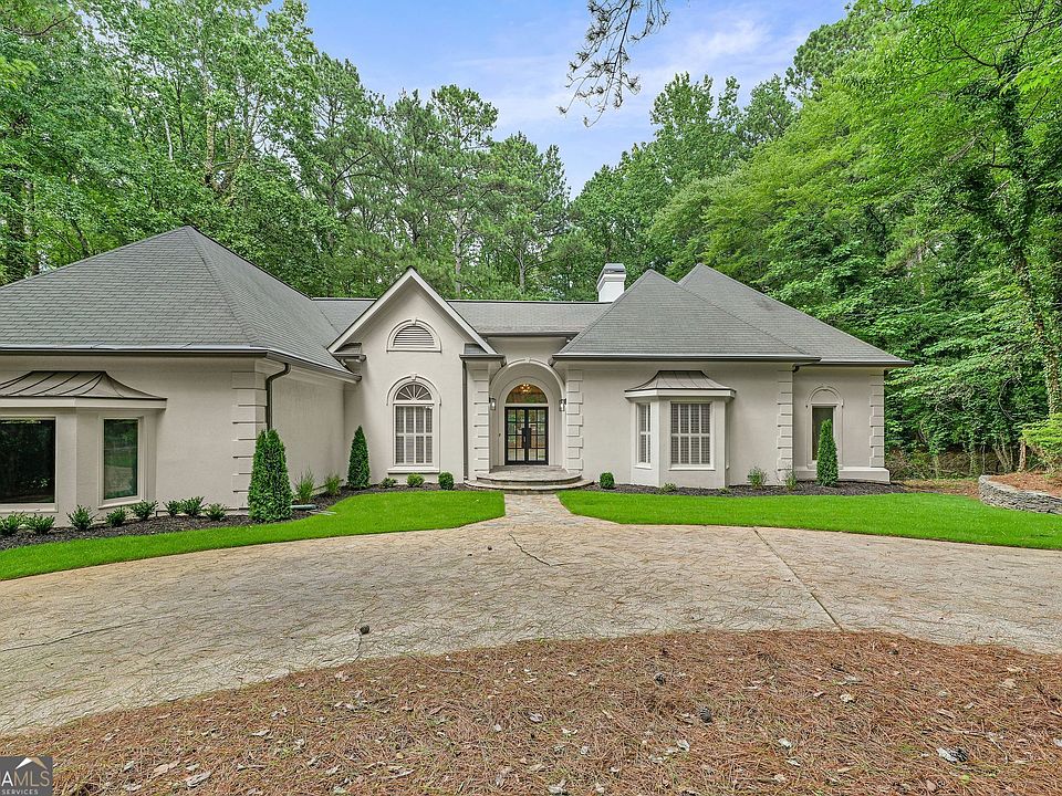1st image of 100 Old Hickory Ln