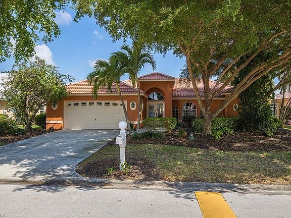 2nd image of 9939 Mar Largo Cir