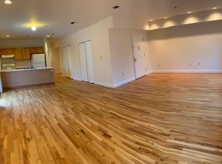 501 1st St APT 2, Hoboken, NJ 07030