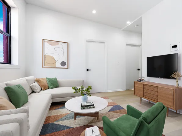 83 Saint Mark's Place image 1 of 6