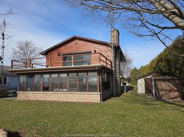 12040 Rose Beach Line, Chatham Kent, ON N0P 1X0