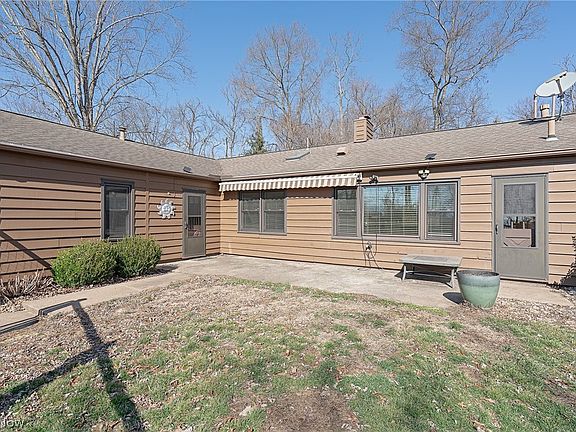 3rd image of 1222 Cisler Dr