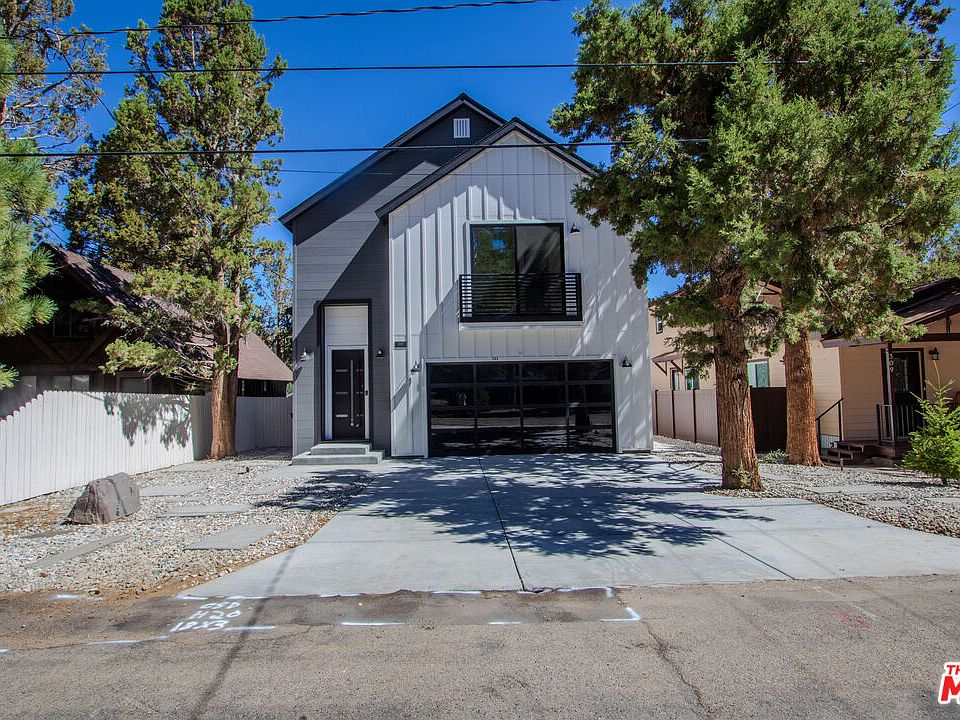 1st image of 305 E Angeles Blvd