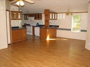 5th image of 206 Fleet Dr
