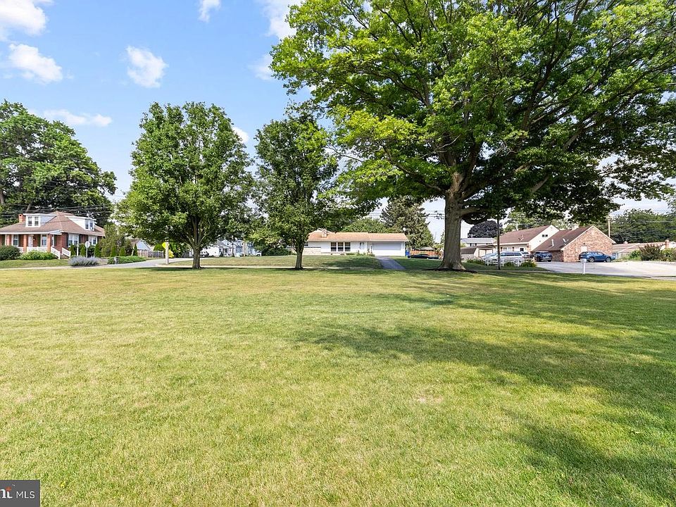 2nd image of Peach Bottom Rd
