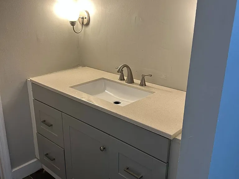 3748 Cambridge Station Dr — Photo 10