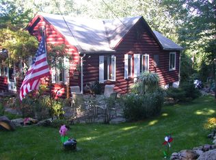 16 Pond Vw, Putnam Valley, NY 10579