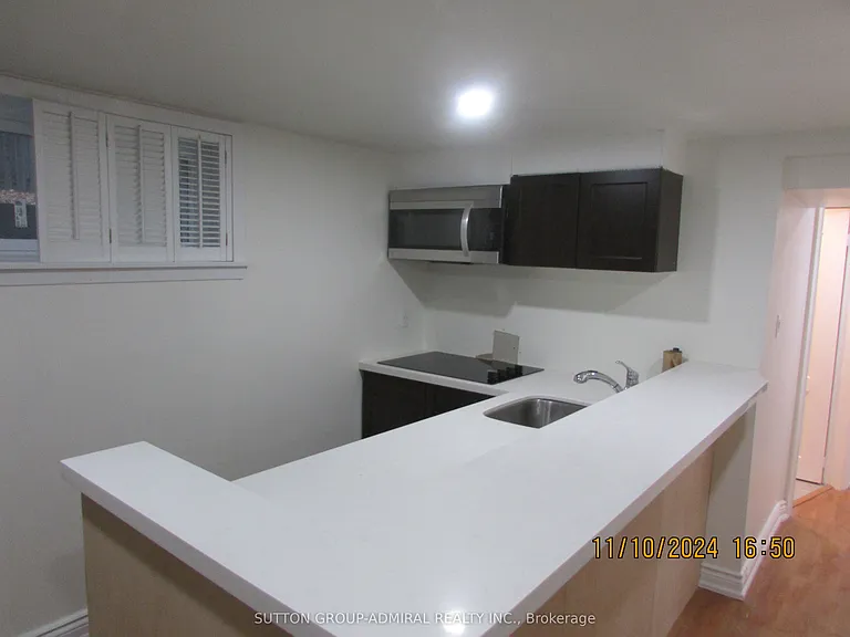 62 Leisure Ln #BASEMENT — Photo 17