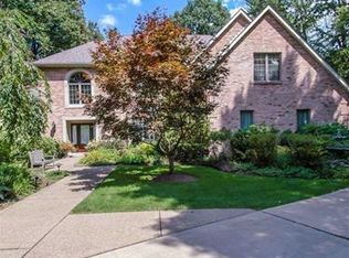 107 Dogwood Ln, Blawnox, PA