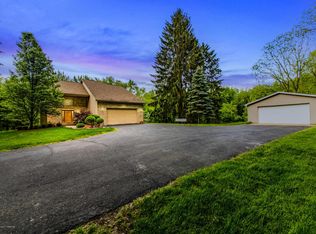 2924 College Rd, Holt, MI 48842