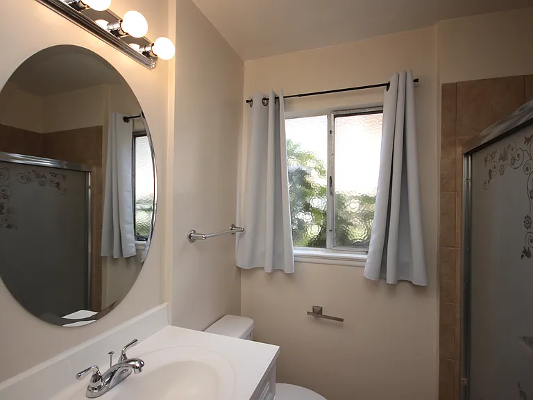 343 S Madison Ave #15 — Photo 13
