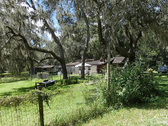 2nd image of 20625 SE 156th Pl