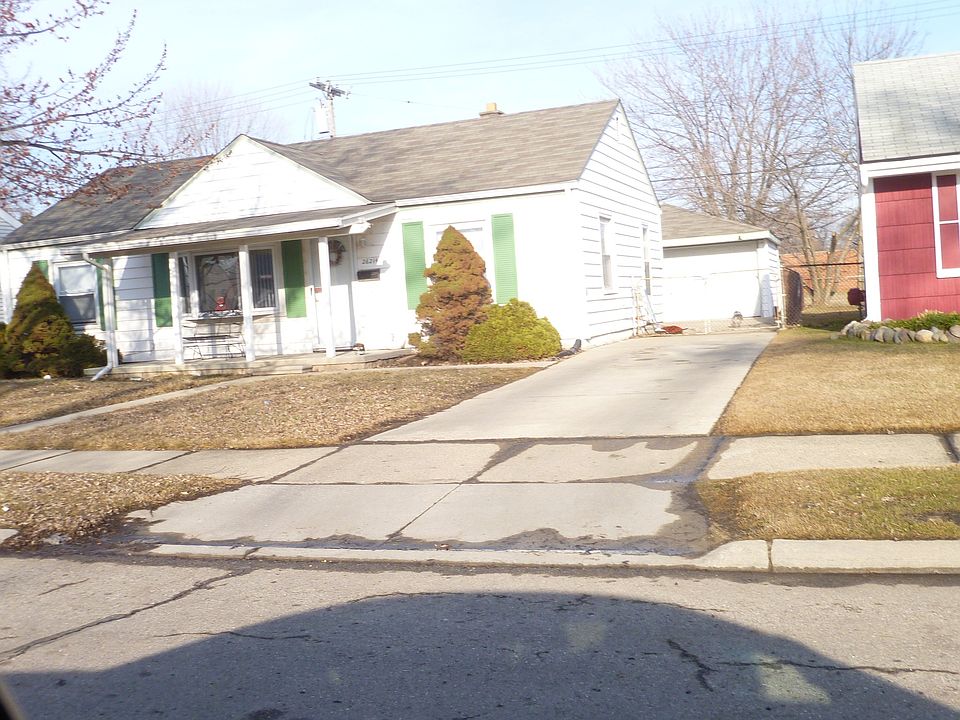 2nd image of 26214 Barnes St