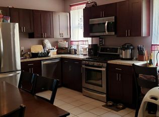 78 Ridgewood Pl, Staten Island, NY 10301