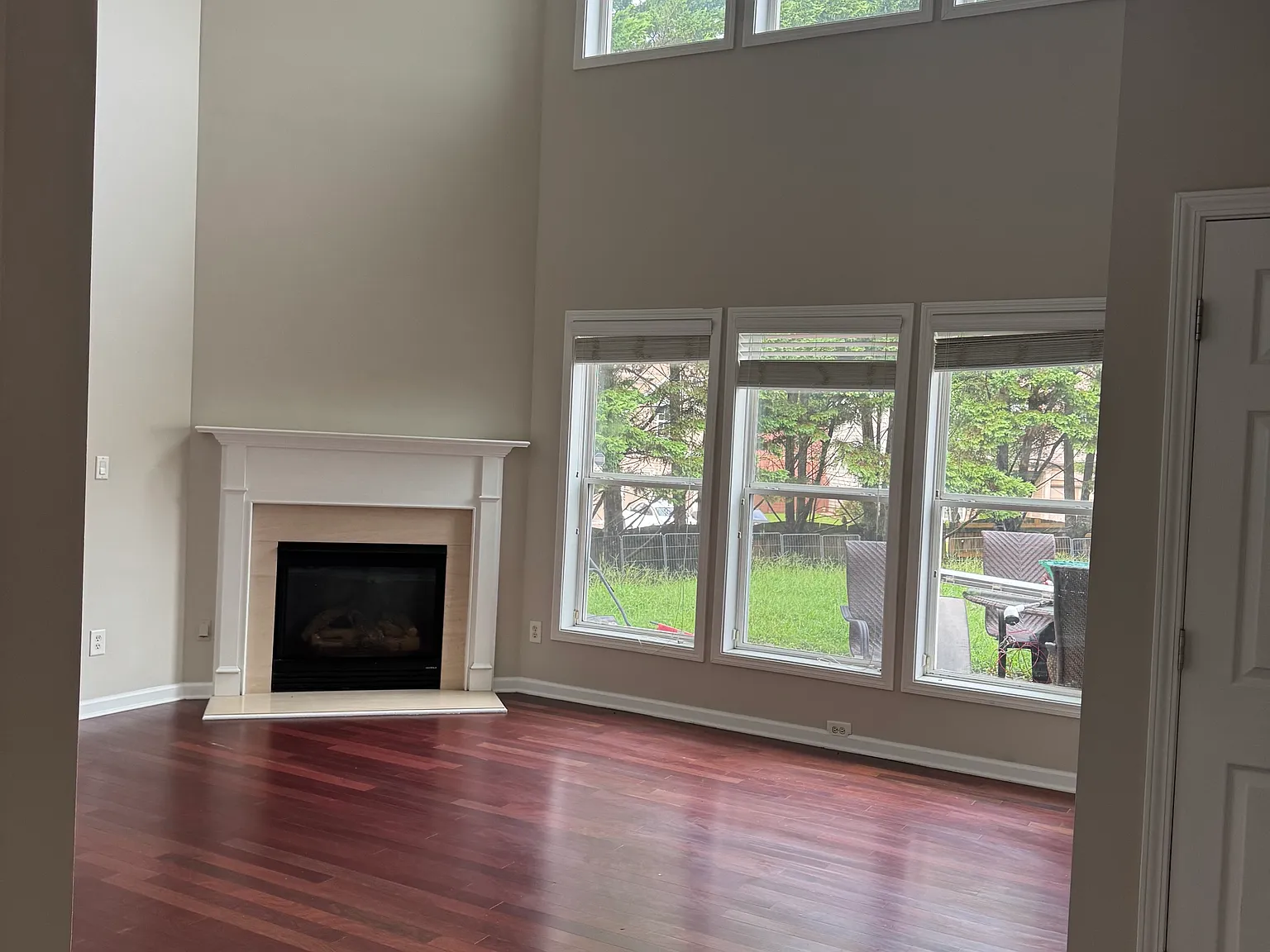 4 bed, 2513 sqft, $2,450 — Photo 3