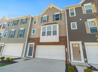 4011 N Steels Cir, Cuyahoga Falls, OH 44224