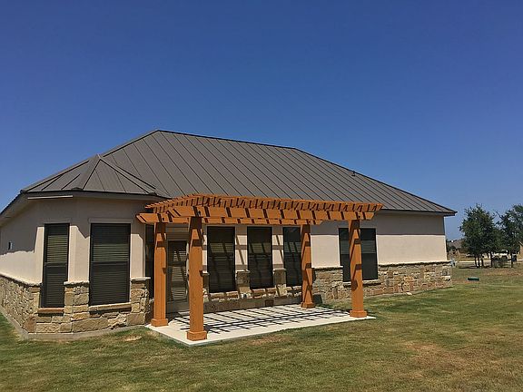 3rd image of 200 Stonehenge Way