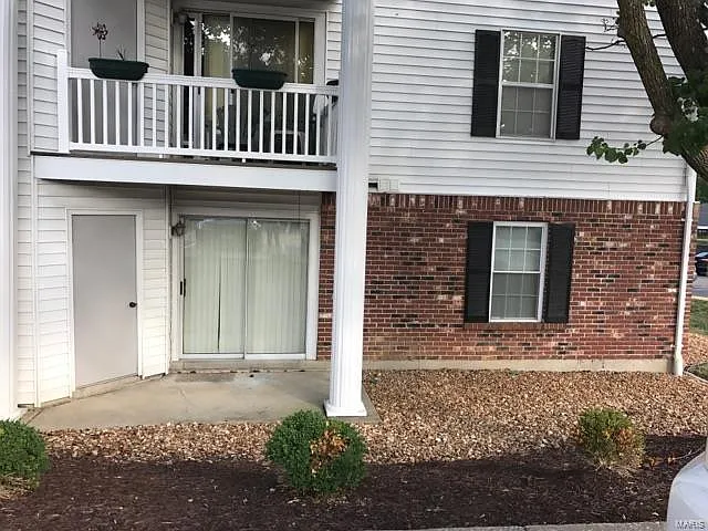 16518 Victoria Crossing Dr Unit A photo 1