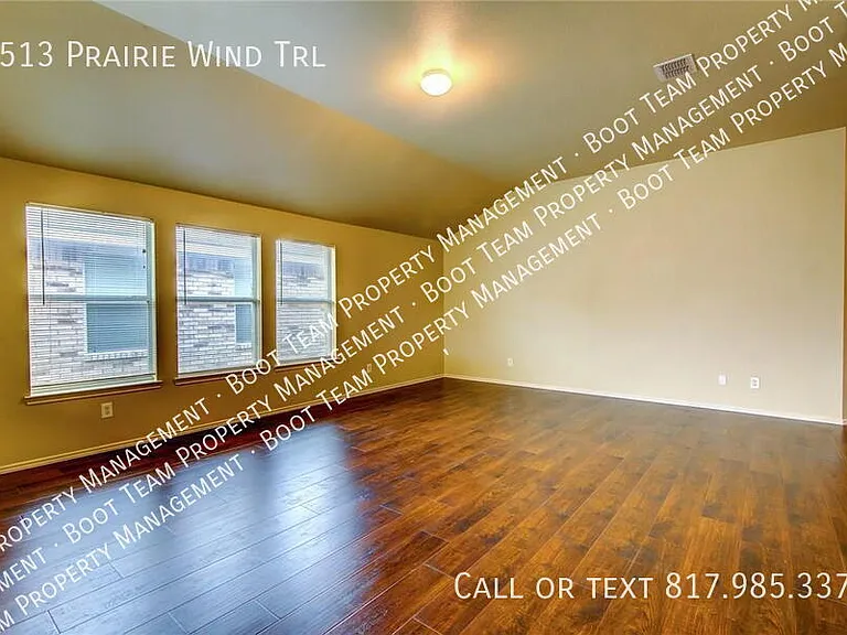 8513 Prairie Wind Trl — Photo 4