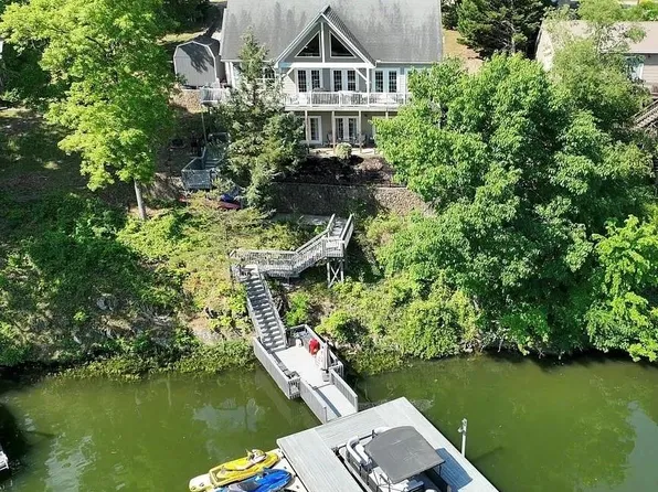 126 Strand Rd, New London, NC 28127