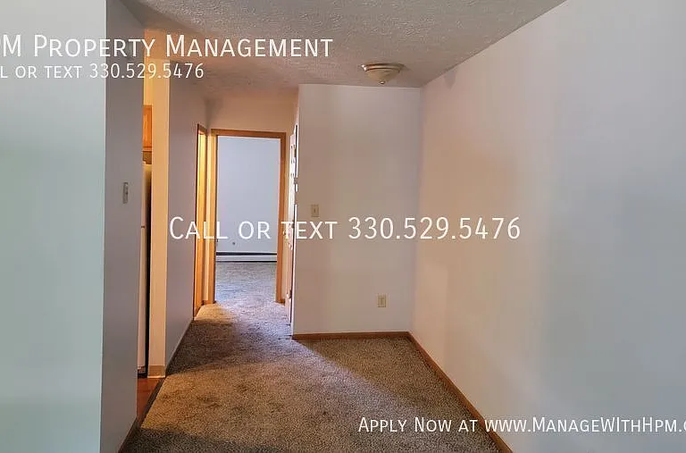 82 1st St SE #11 — Photo 17