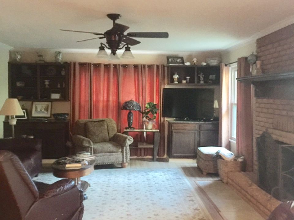 2nd image of 7264 Old Mooringsport Rd