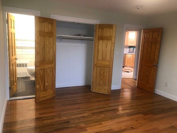 5th image of 24-25 43rd St #2B