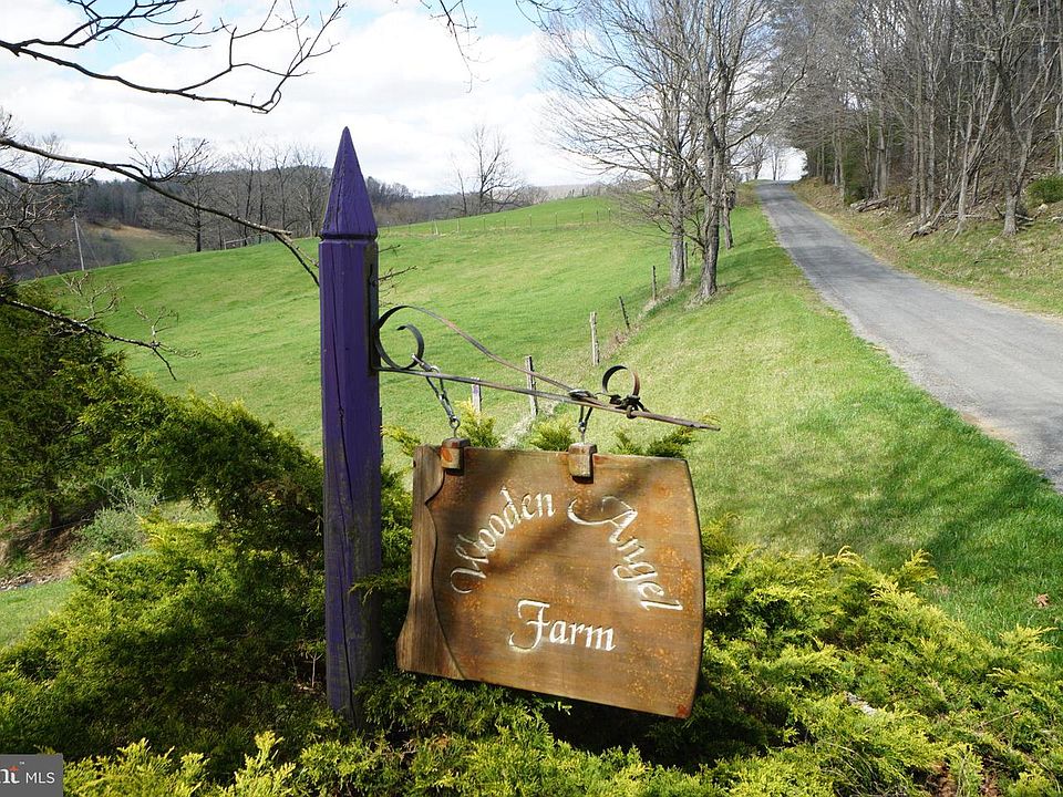 1st image of 1873 Capito Hill Rd
