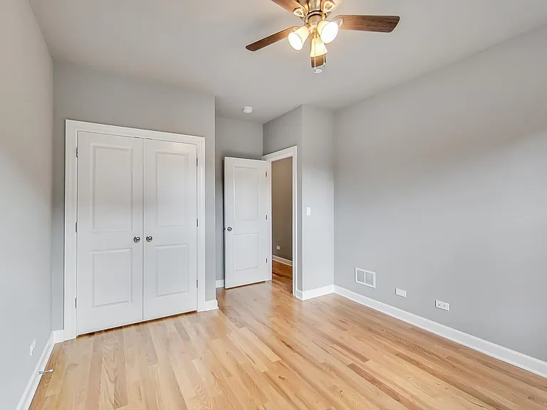 6204 S Kimbark Ave #1W — Photo 11