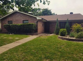 3102 Burning Tree Ln, Garland, TX 75042