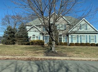 111 Sunset Dr, Hanover Township, PA 18706
