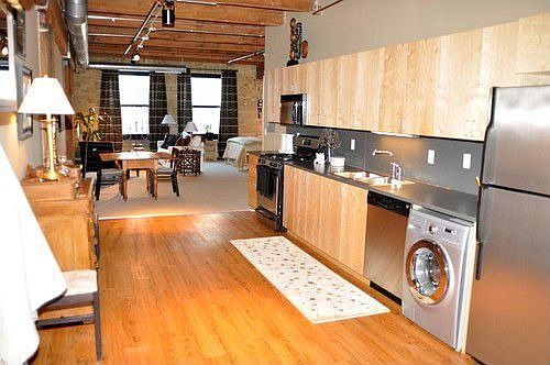 1st image of 406 Wacouta St Unit 503