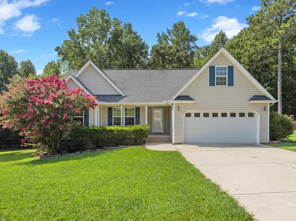 662 Van Dell Dr, Rock Spring, GA 30739