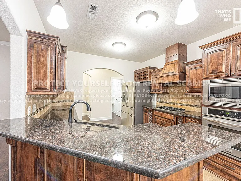 3834 E Zion Rd — Photo 11
