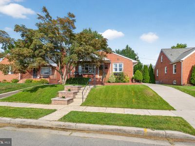 8211 Laurel Dr, Parkville, MD, 21234