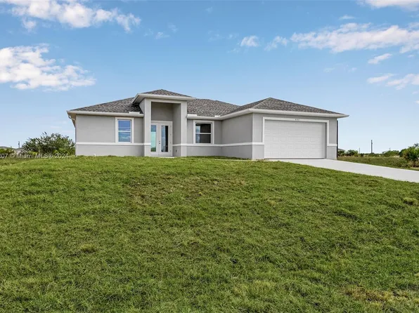 609 Achilles Ter, Labelle, FL 33935