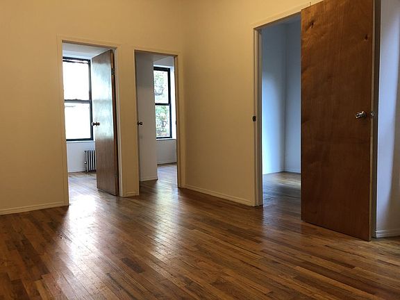 4th image of 122 Saint Marks Pl APT 10