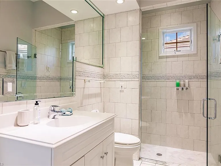 950 Snowberry Ct — Photo 27