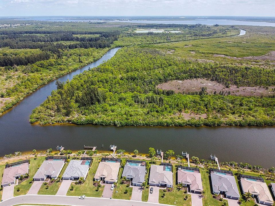 2nd image of 15112 Spanish Point Dr