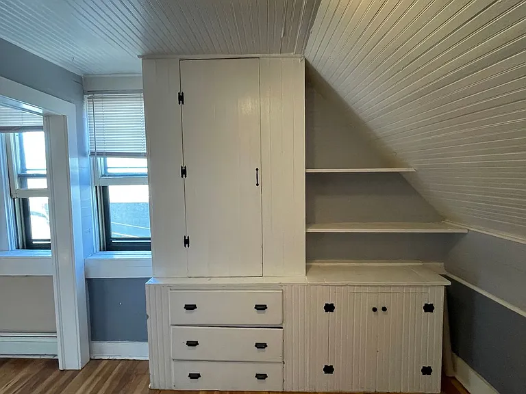 115 N Sherman St #1-5 — Photo 9