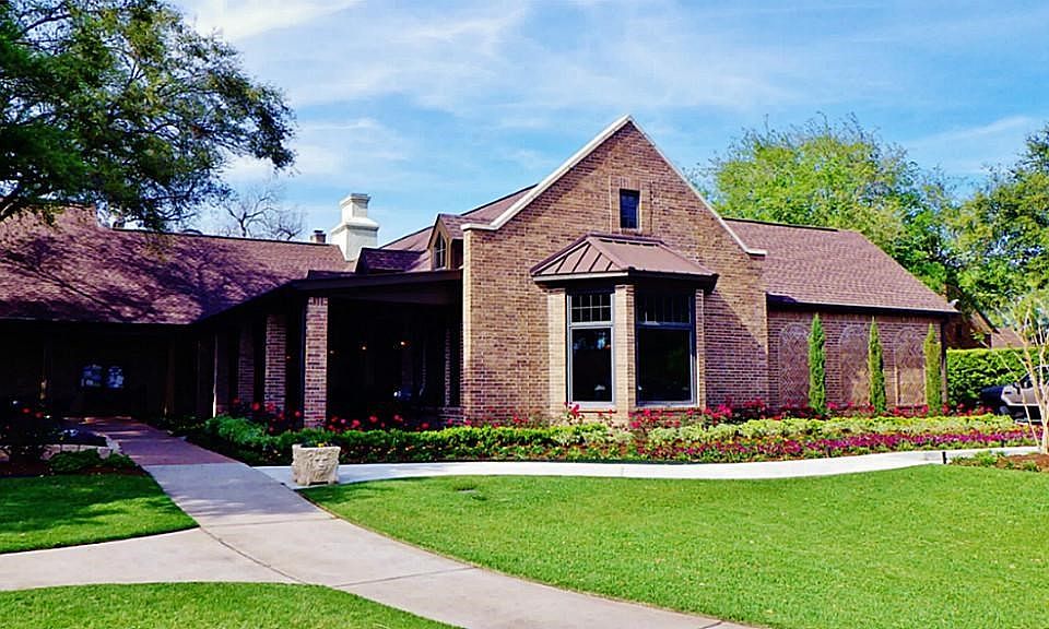 1st image of 4206 Wentworth Dr